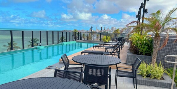 Alberca al aire libre 