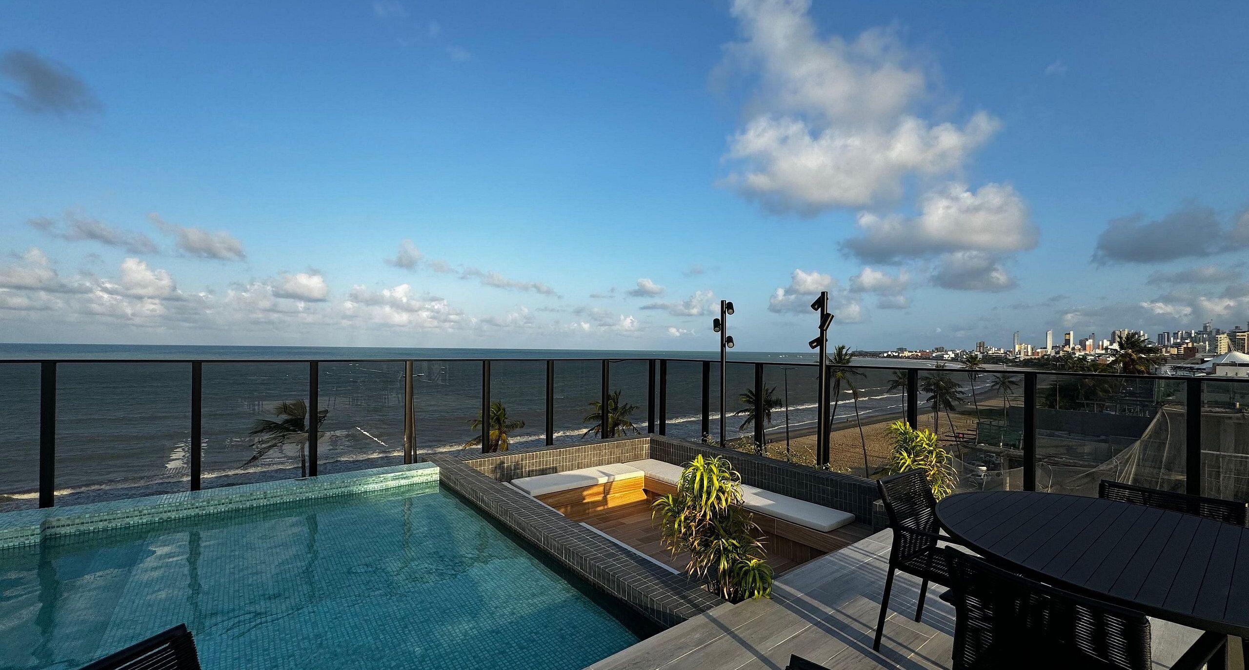 Piscine extérieure