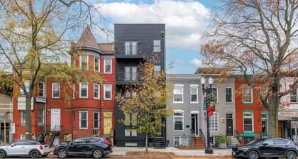 Capitol Hill Suites- Unit 7
