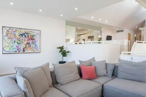 Lobby - Miami Vice Ocean City- 5BR  Private Pool Views (Ocean City)