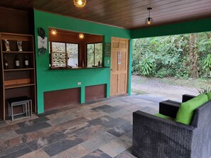 Reception - El Refugio La Paz Eco Glamping (Piedades Norte)