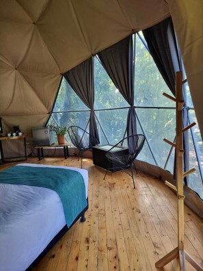 Luxury Tent, River View | 1 bedroom, bed sheets