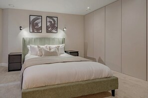 1 habitación, wifi y ropa de cama