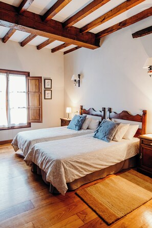 Family Apartment, Mountain View (La Rectoral I) | Individually furnished, iron/ironing board, free WiFi, bed sheets - La Rectoral (Pilona)