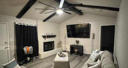 Cozy 3-Bed, 2-Bath Home in South Lubbock with Modern Upgrades & Cozy Living Room