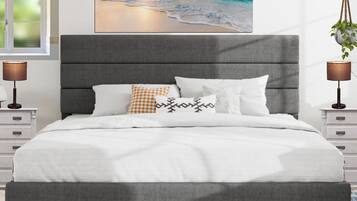 4 bedrooms, desk, iron/ironing board, travel cot