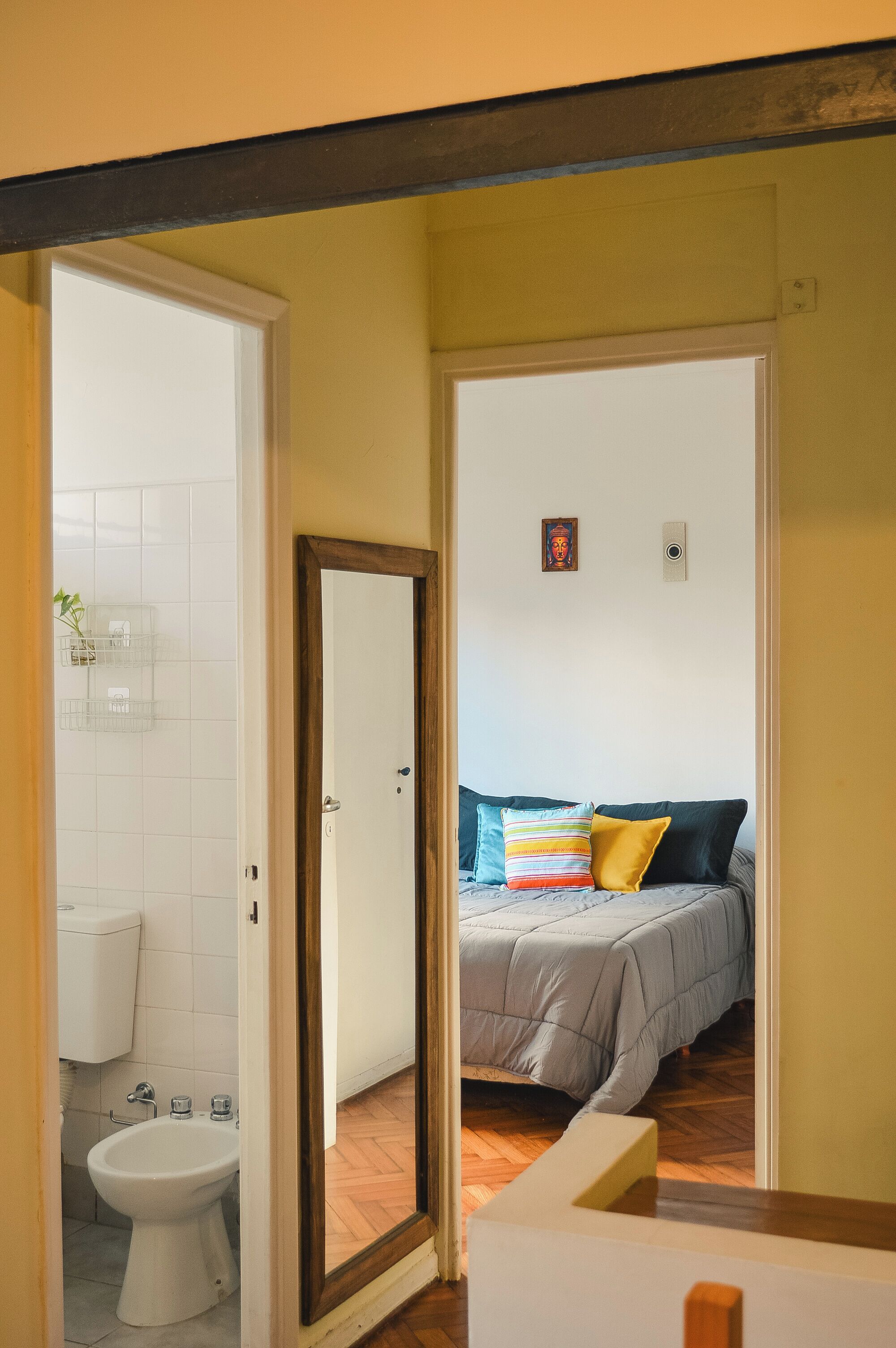 شقة - غرفة نوم واحدة - منظر للمدينة | 1 غرفة نوم وأغطية فراش متميزة وألحفة محشوة بالريش