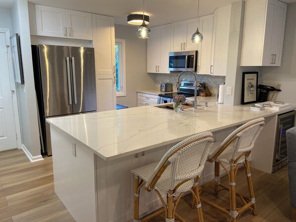 Frigorifero, pentole/stoviglie/utensili