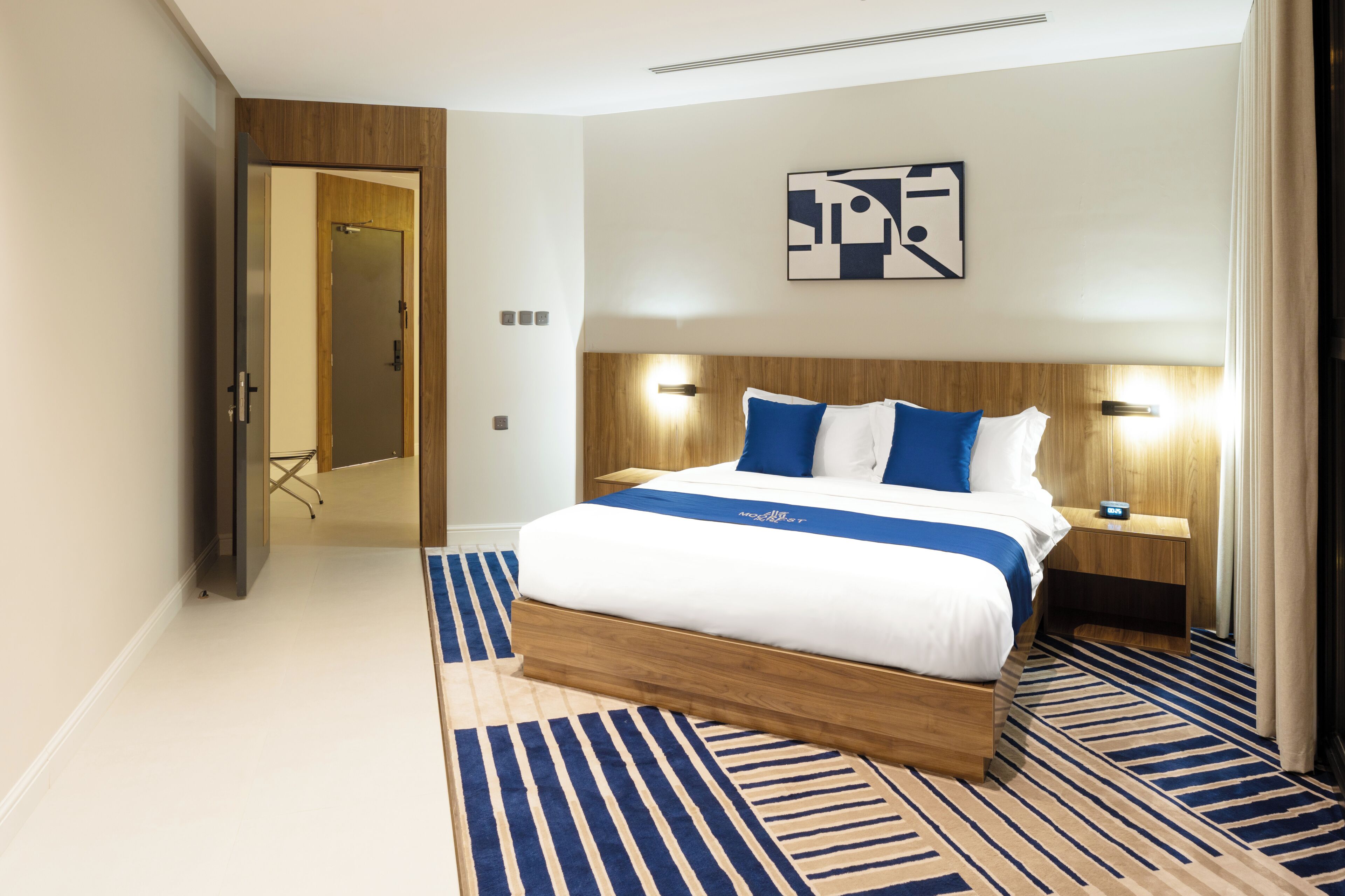 Photo - Modrest Hotel