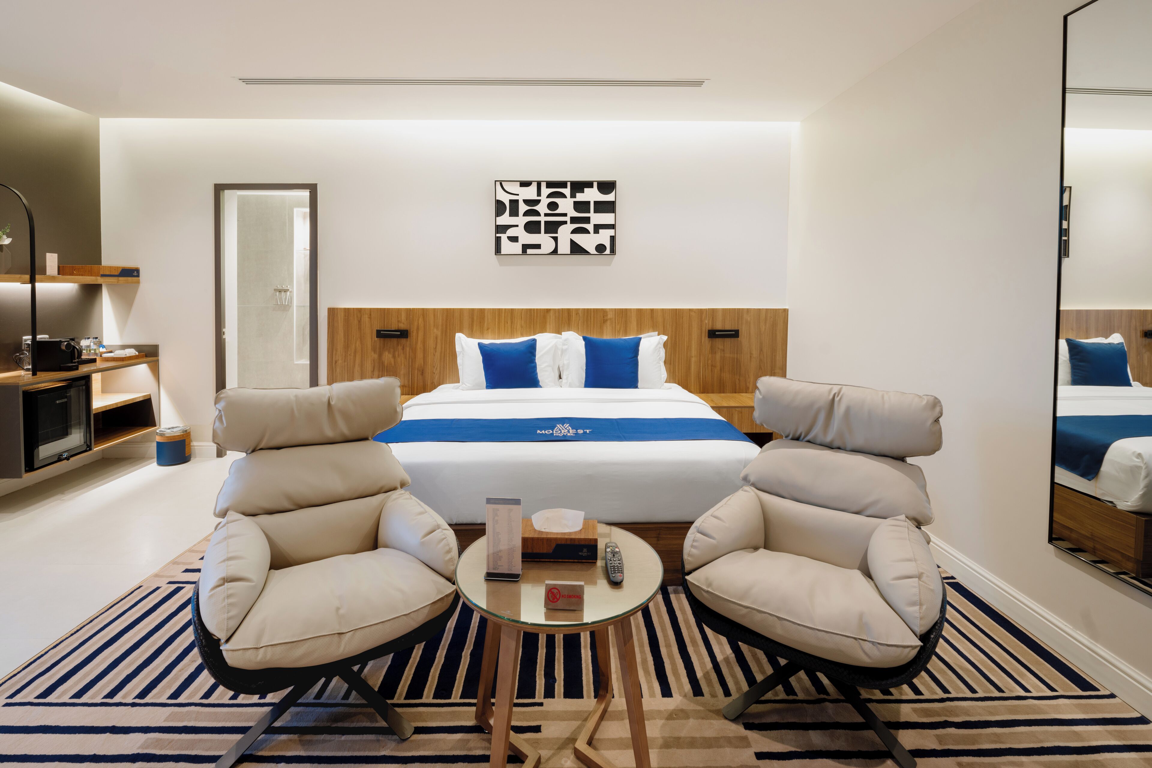 Photo - Modrest Hotel