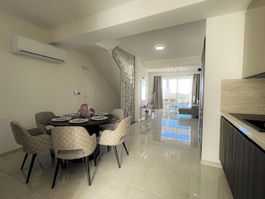 Villa panoramique, piscine privée | Coffre-fort pour ordinateur portable, bureau