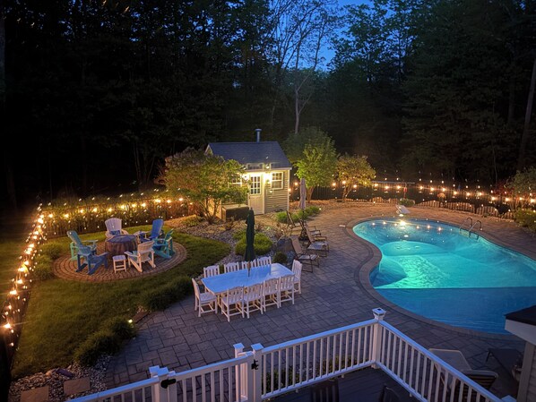 Outdoor pool - Stunning 5BR home w/ pool, beautiful yard, near beach, sleeps 8–16 comfortably (Wells)