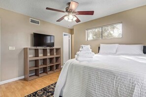 2 bedrooms, travel crib, WiFi, bed sheets