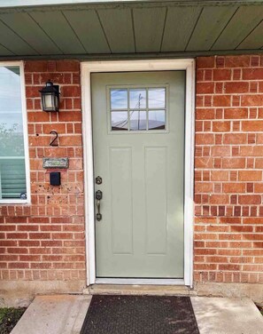 Exterior detail - Memories on McKinley | Downtown | Central (Phoenix)