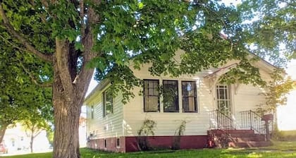2-bedroom newly remodeled house in Iron River with WiFi & a big yard.