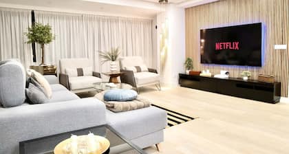 Cathedral Boutique by Lugo Collection