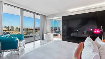 1 chambre, bureau, fer et planche à repasser, Wi-Fi