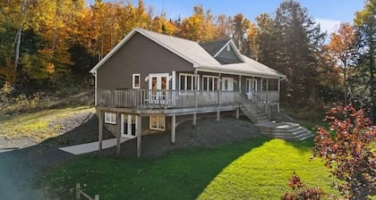 Hilltop Hideaway