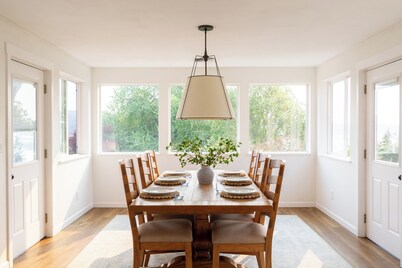 Cozy Curated Poulsbo Waterview Haven