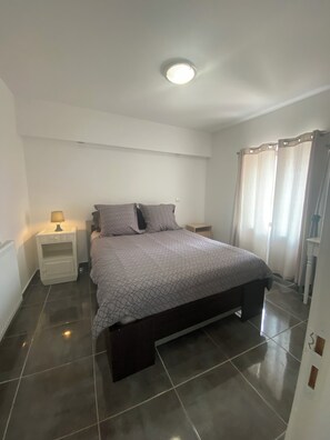 2 chambres, fer et planche à repasser, Wi-Fi, literie fournie