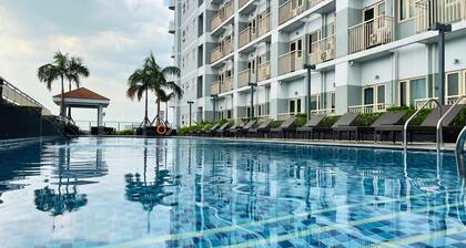 Enjoy stunning views, modern comforts, and relaxing atmosphere.