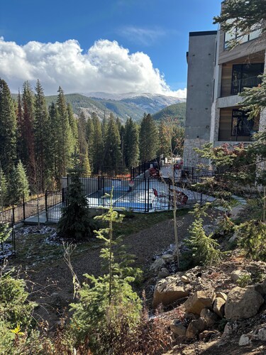New Ski In/Out Condo w/ Balcony & Hot Tub- short walk/ski to the Village Resort!