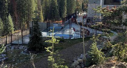 New Ski In/Out Condo w/ Balcony & Hot Tub- short walk/ski to the Village Resort!