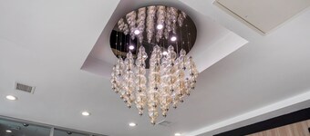 Red Roof PLUS+ Brooklyn - Flatbush Ave