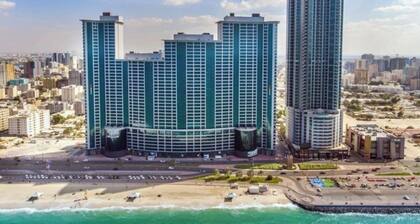 Sea view 2-bedroom apartment with AC, fitness room, swimming in fantastic Ajman