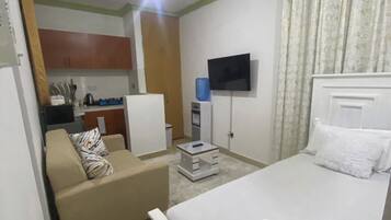 1 camera, ferro/asse da stiro, Wi-Fi, lenzuola