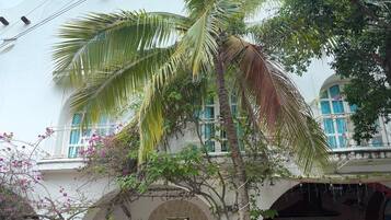 Depan hartanah