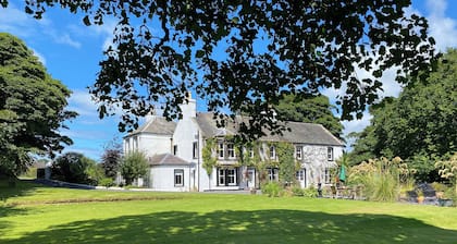 Country house -ideal for films, weddings, family groups , shooting parties