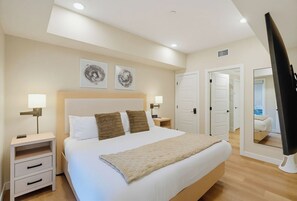 Room - Sparrowhawk Family Retreat with Bunkbeds, Sleeps 8 (Dead Man's Flats)