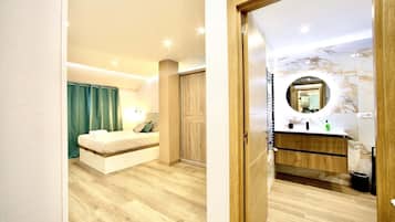 4 chambres, fer et planche Ă  repasser