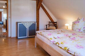 1 Schlafzimmer, Bügeleisen/Bügelbrett, WLAN, Bettwäsche
