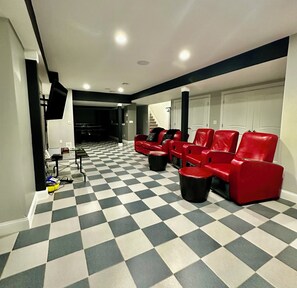 Interior - Waterfront, private, 2 bedroom apartment (Wareham)