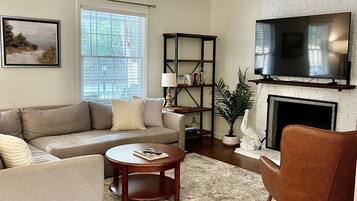 Älytelevisio, kirjoja