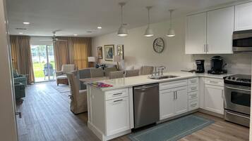 Casa, varias camas (1A, Emerald Daydream) | Interior