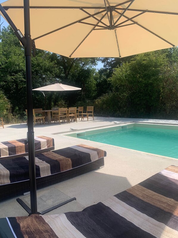 Piscine extérieure, piscine chauffée