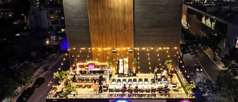 Bar (en la propiedad)