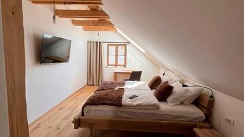 3 Schlafzimmer, Bügeleisen/Bügelbrett, WLAN, Bettwäsche