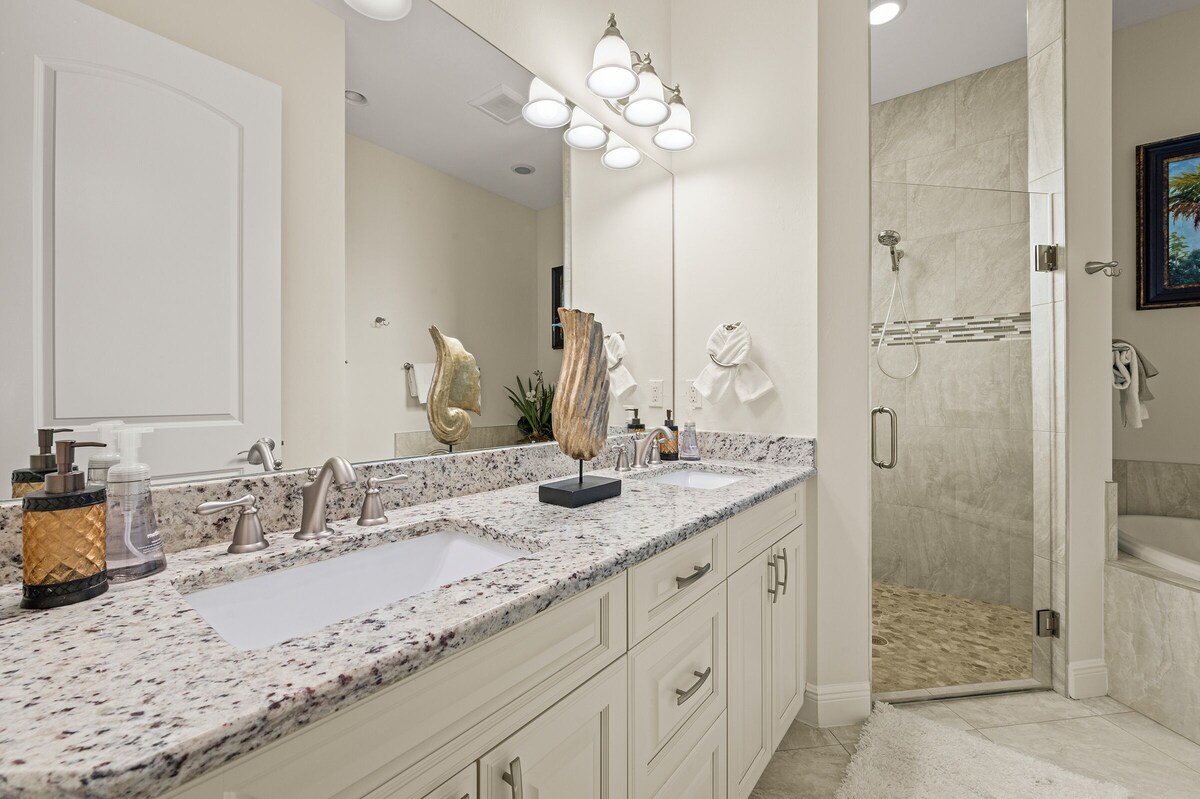 Photo 25 of Luxe Home 1 mile to Vanderbilt Beach, Pool & Spa, Pet Friendly