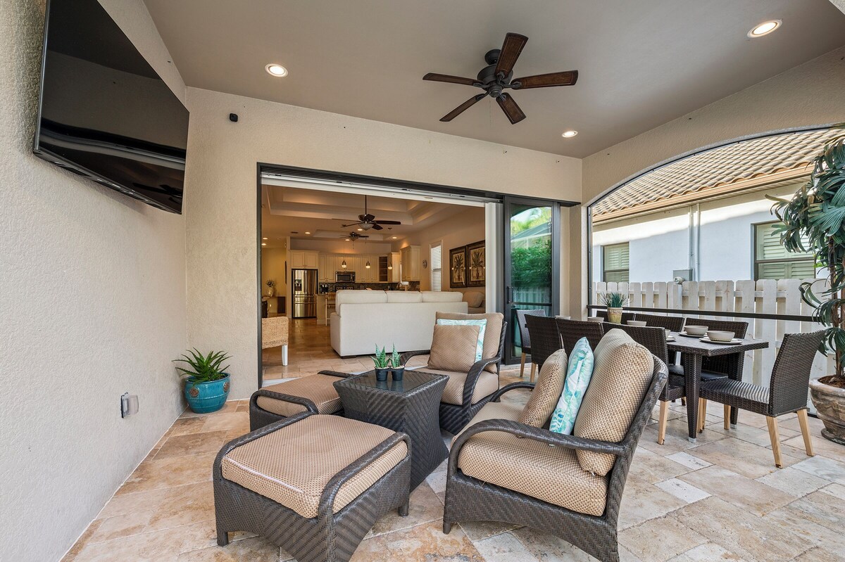 Photo 10 of Luxe Home 1 mile to Vanderbilt Beach, Pool & Spa, Pet Friendly