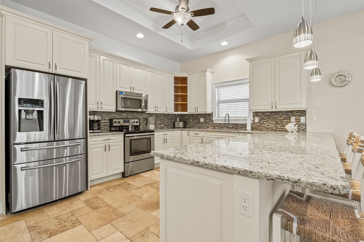 Photo 16 of Luxe Home 1 mile to Vanderbilt Beach, Pool & Spa, Pet Friendly