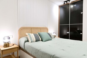 1 Schlafzimmer, Bügeleisen/Bügelbrett