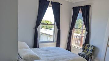 1 bedroom, WiFi, bed sheets