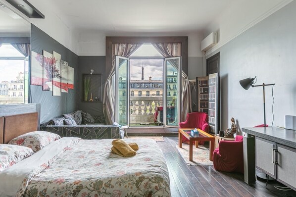 1 bedroom, iron/ironing board, WiFi, bed sheets