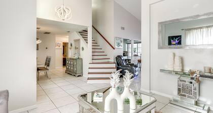3 Mi to Marina: Riverview Family Home w/ Lanai!