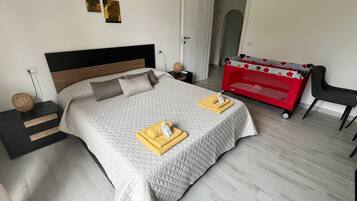 3 chambres, draps fournis