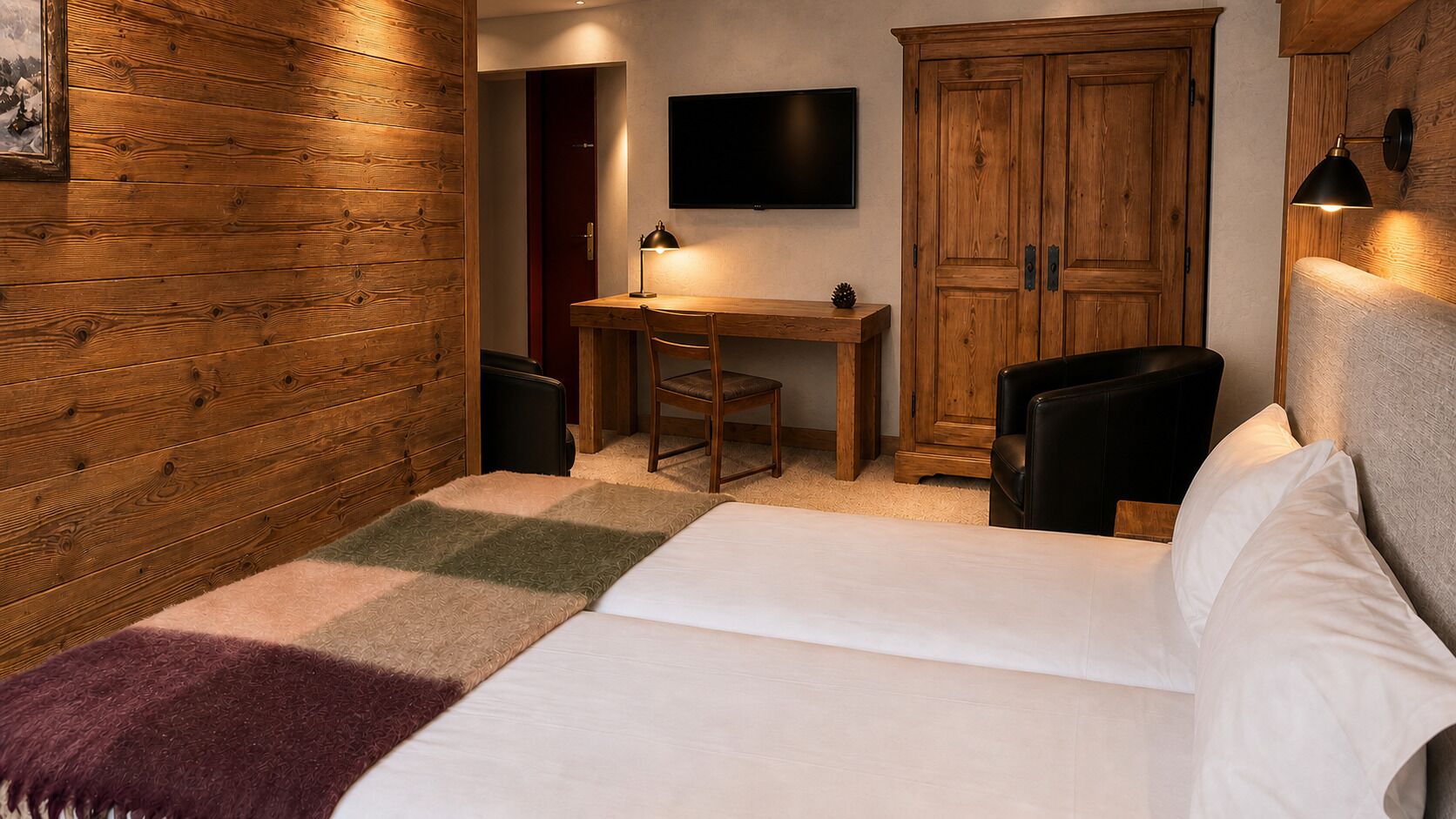Superior Room, Mountain View | Blackout curtains, free WiFi, bed sheets